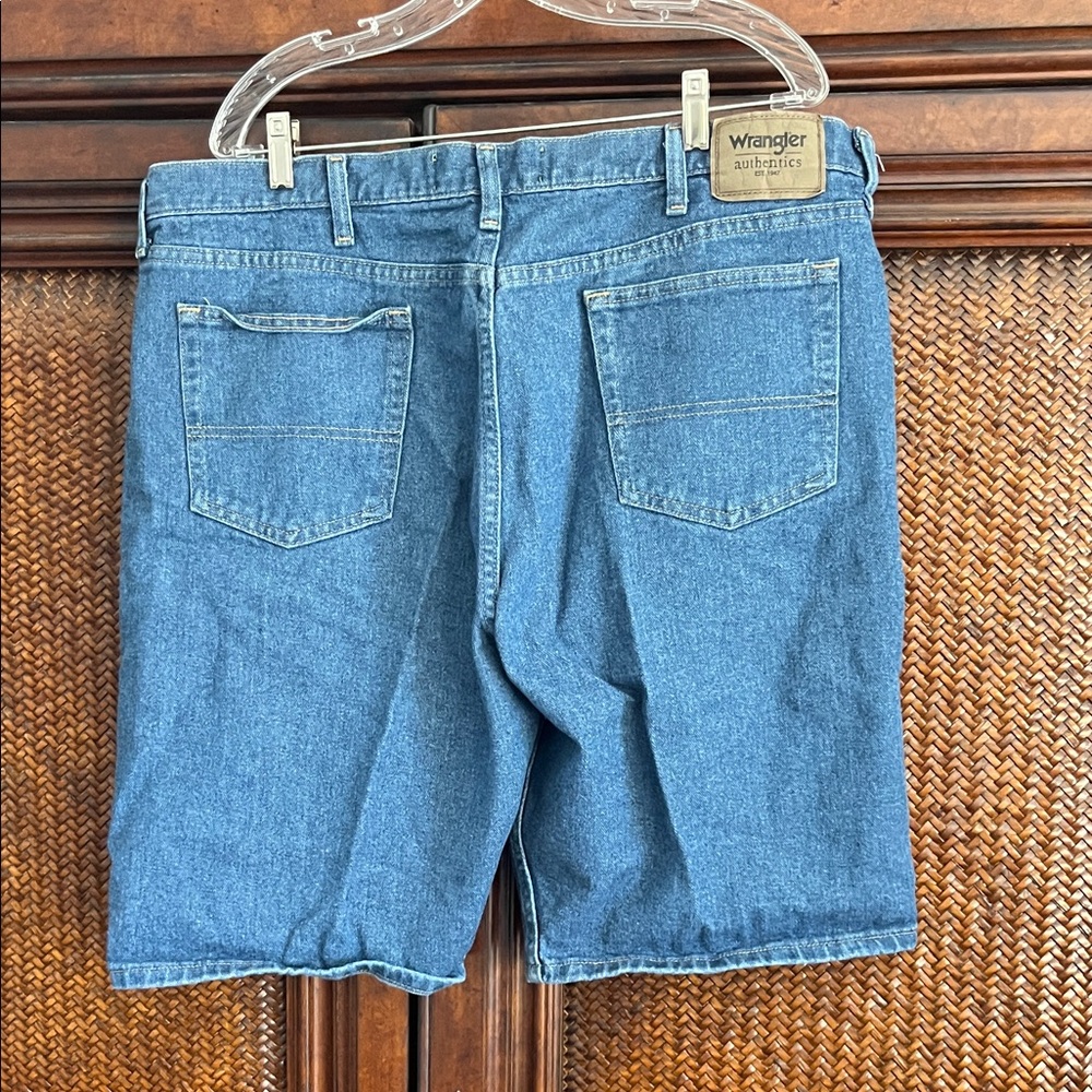 Wrangler Men's Authentic Denim Blue Shorts